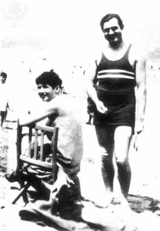 Con Pauline Hemingway en San Sebastián, 1927